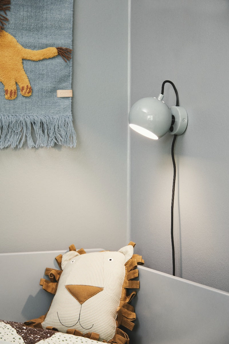 Frandsen Ball Wall væglampe - Glossy Pale Grey - Ø:120 - Bahne